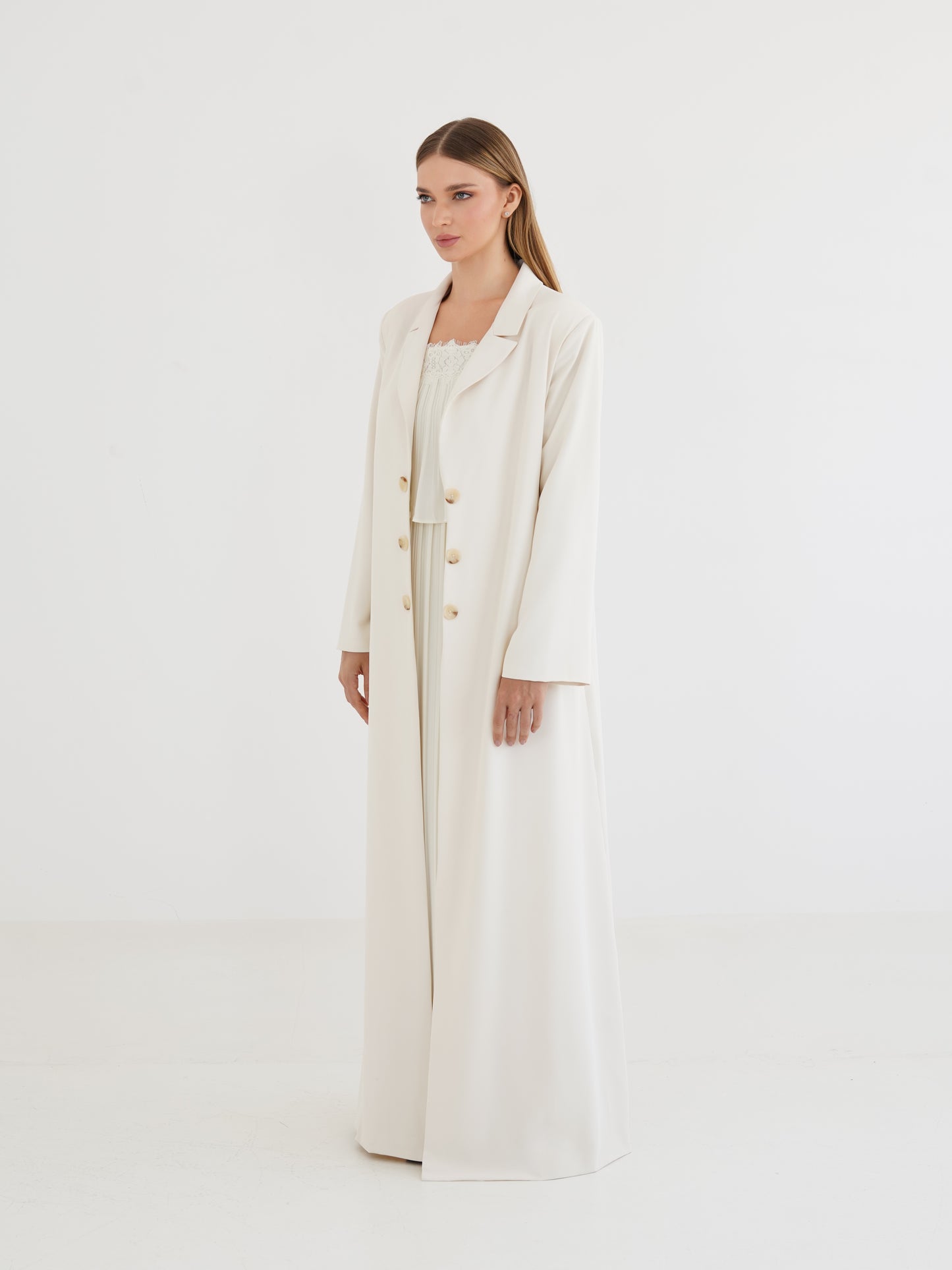 Lune Abaya